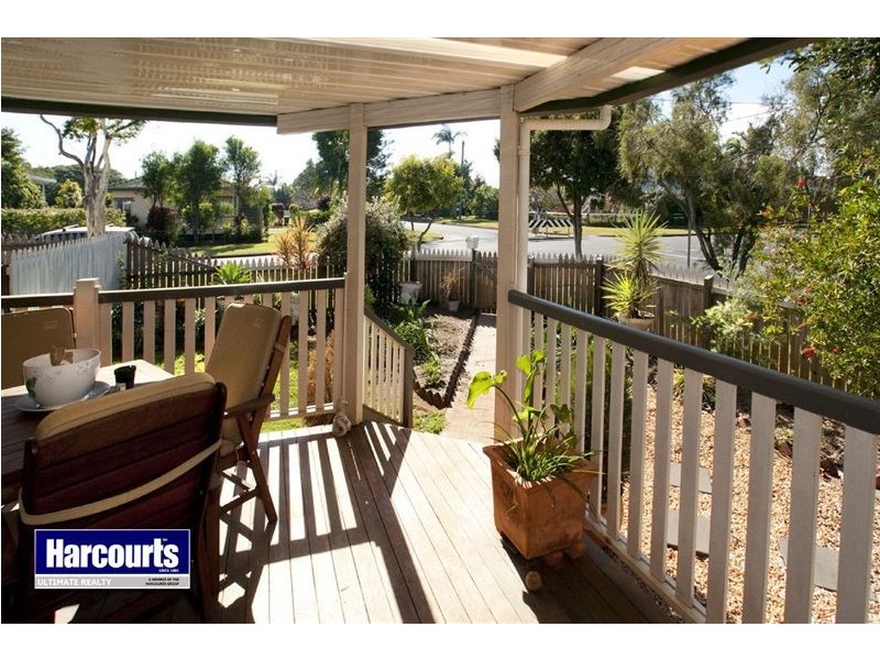 22 Clifford Street, Woody Point QLD 4019