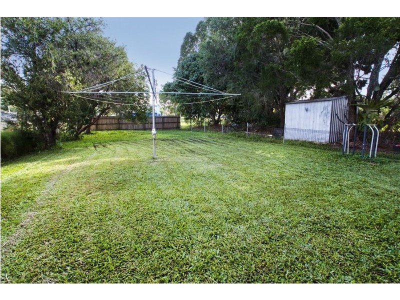 61 Donald Street, Woody Point QLD 4019