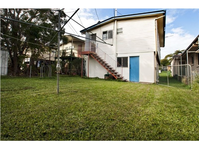 61 Donald Street, Woody Point QLD 4019