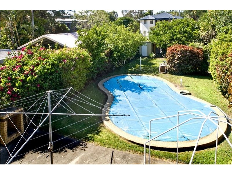 17 Thurecht Parade, Scarborough QLD 4020