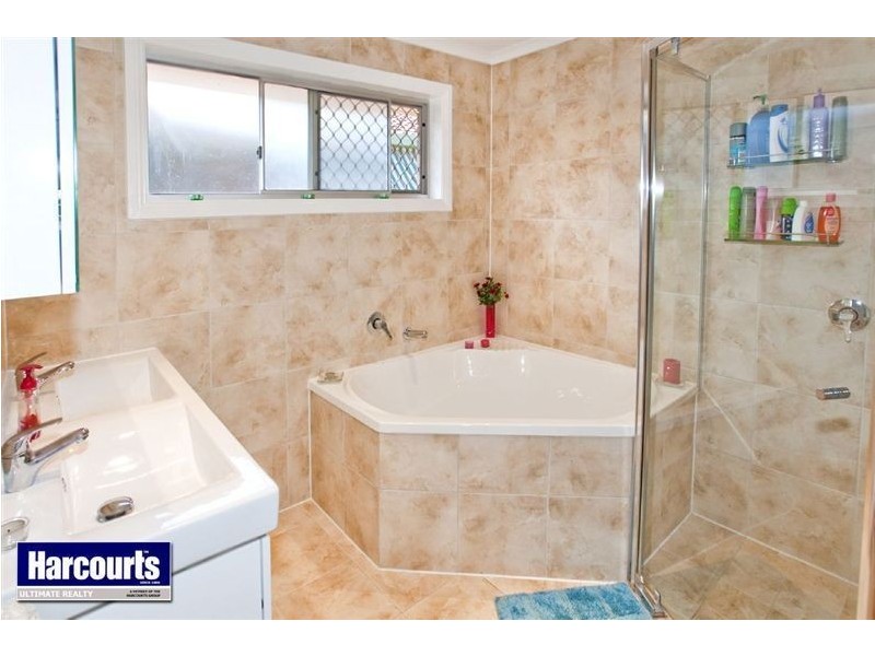 5A Campbell Street, Scarborough QLD 4020