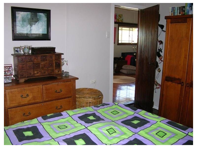 1 Westbrook Steet, Woody Point QLD 4019