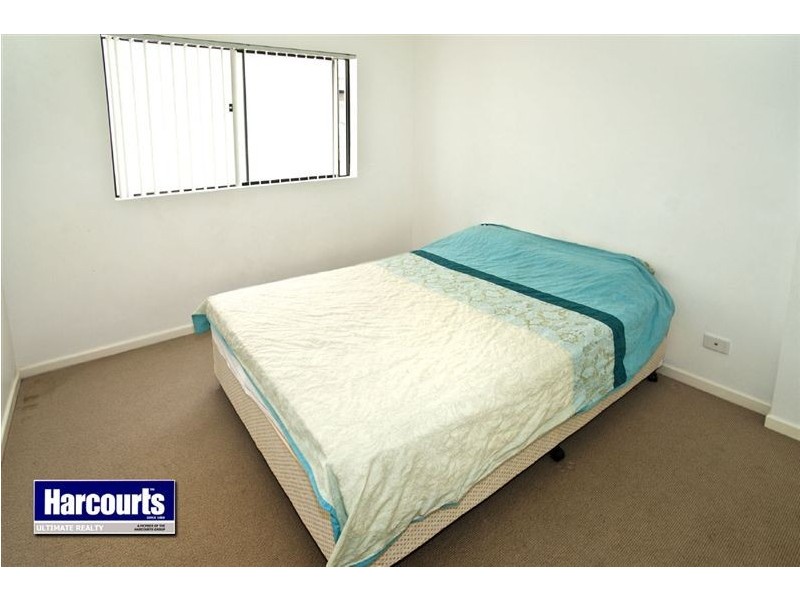 8/5 Rock Street, Scarborough QLD 4020