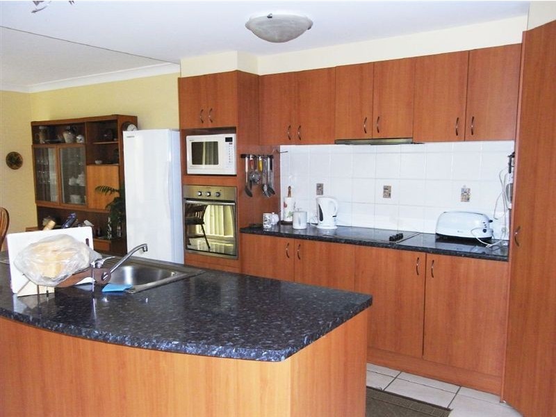 27 Clair Avenue, Deception Bay QLD 4508