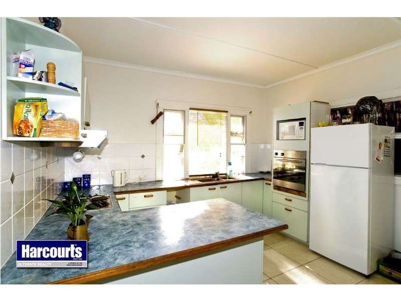 57 Michel Road, Scarborough QLD 4020