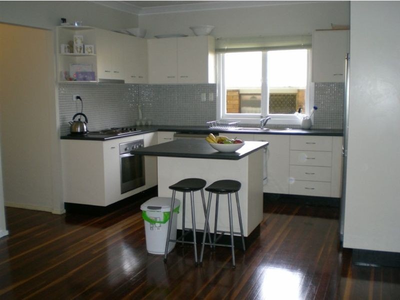 20 Dunns Terrace, Scarborough QLD 4020