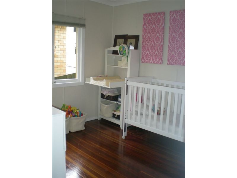 20 Dunns Terrace, Scarborough QLD 4020