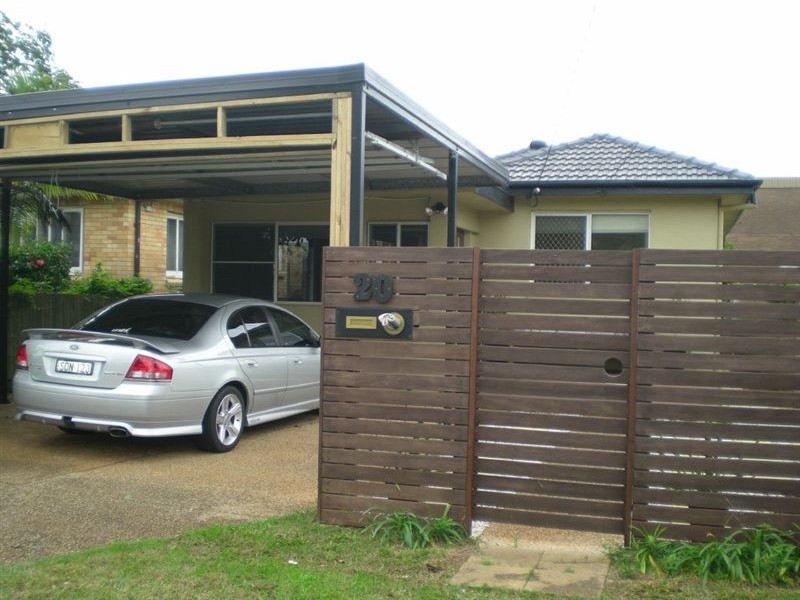 20 Dunns Terrace, Scarborough QLD 4020