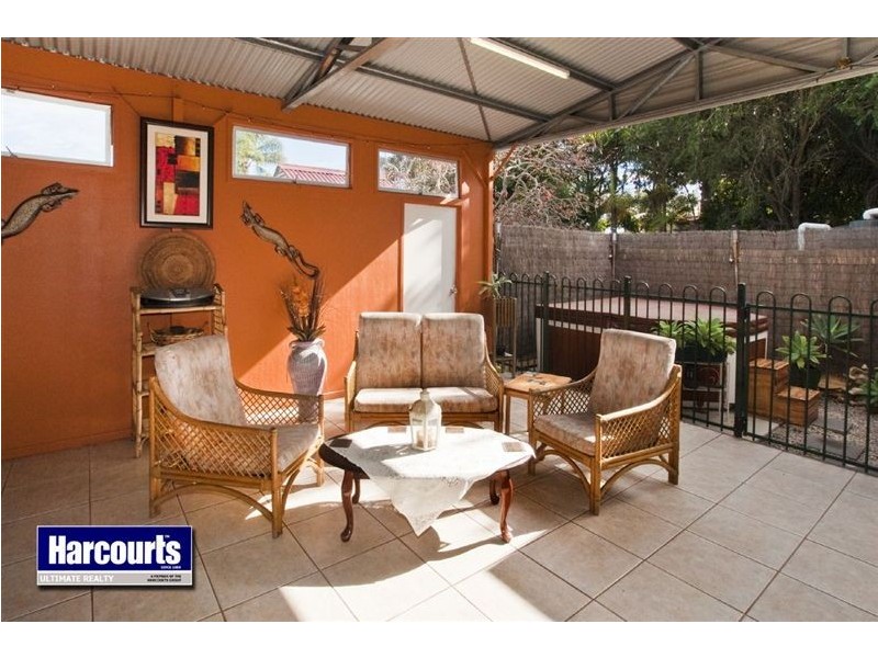 32 Centaur Street, Redcliffe QLD 4020