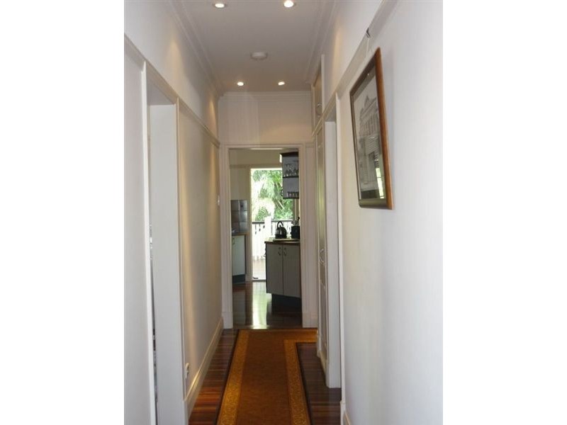 5 Adams Street, Scarborough QLD 4020