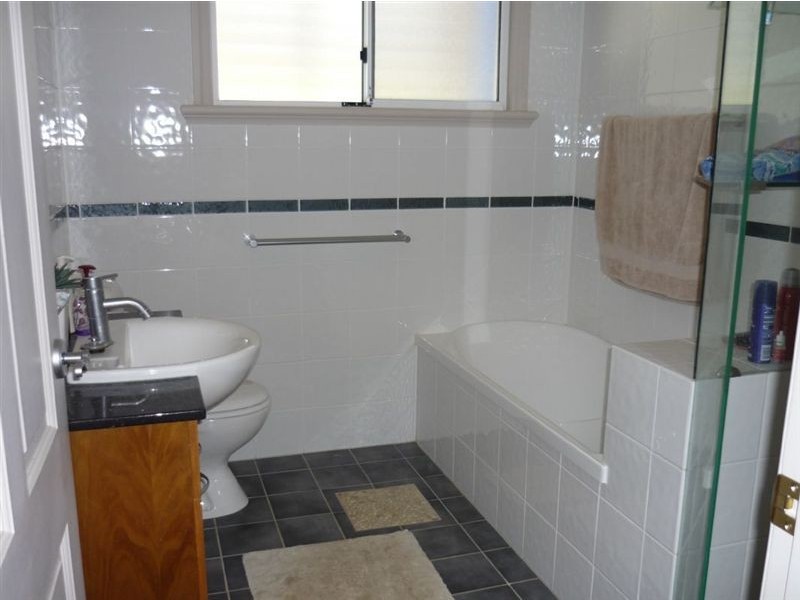 5 Adams Street, Scarborough QLD 4020