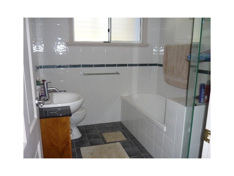 5 Adams Street, Scarborough QLD 4020