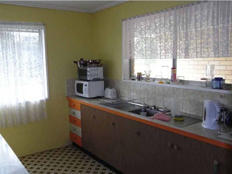 29 Sydney Street, Redcliffe QLD 4020