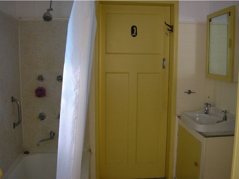 72 Scott Street, Deagon QLD 4017