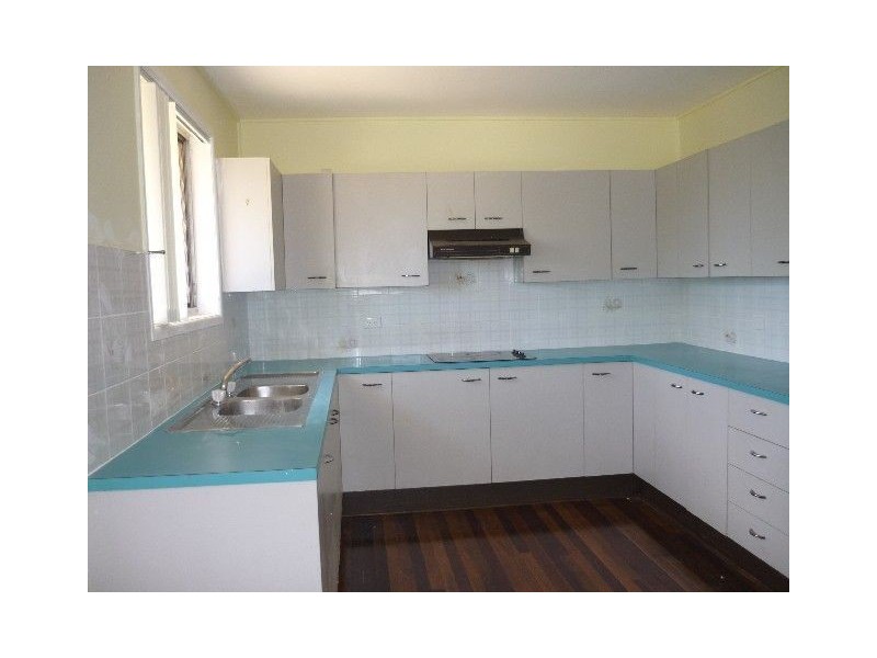 5 Pamrick Cres, Clontarf QLD 4019