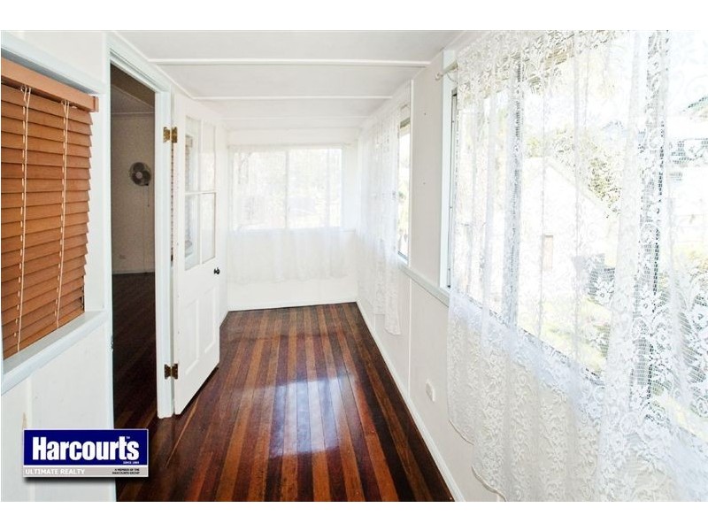 13 Bank Street, Margate QLD 4019