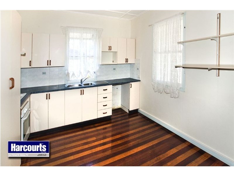 13 Bank Street, Margate QLD 4019