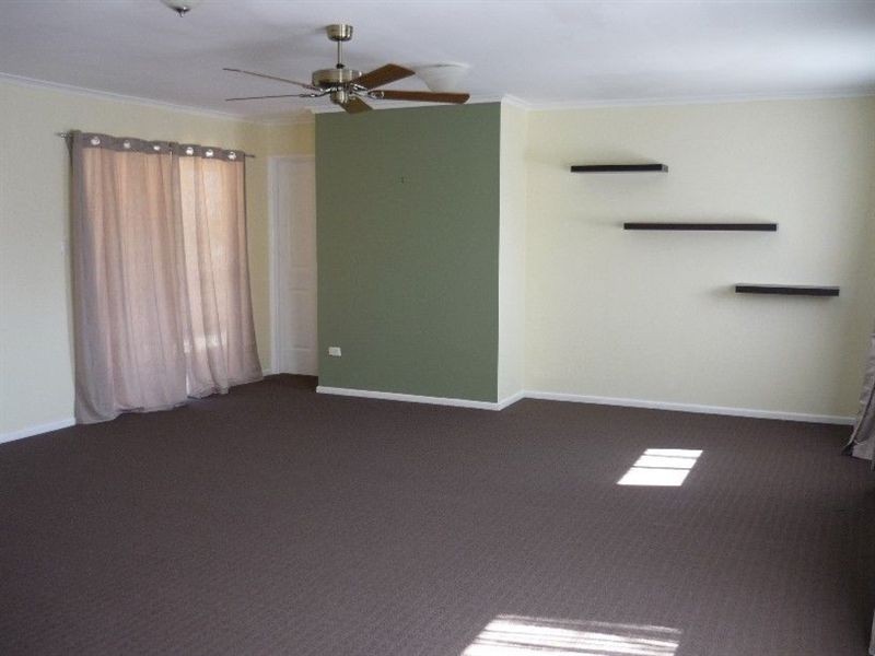 47 Scarborough Road, Scarborough QLD 4020
