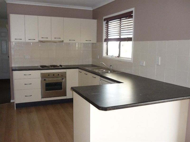 47 Scarborough Road, Scarborough QLD 4020