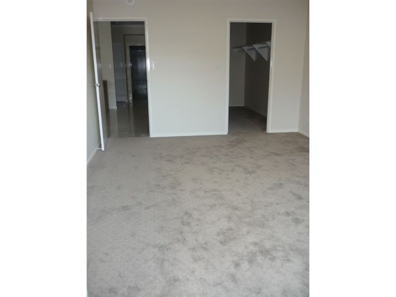 1/32 Rock Street, Scarborough QLD 4020