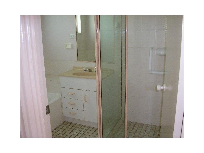 68 King Street, Woody Point QLD 4019