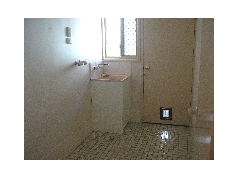 68 King Street, Woody Point QLD 4019