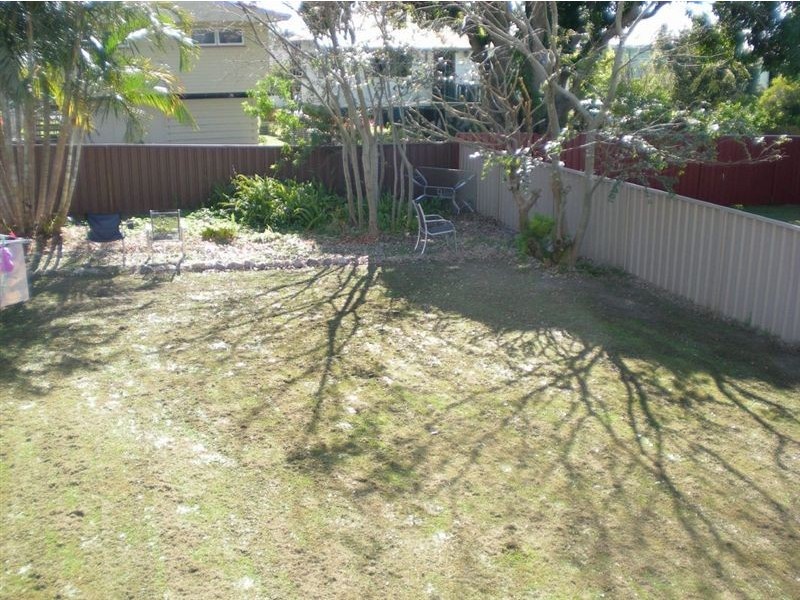 66 Anzac Avenue, Redcliffe QLD 4020