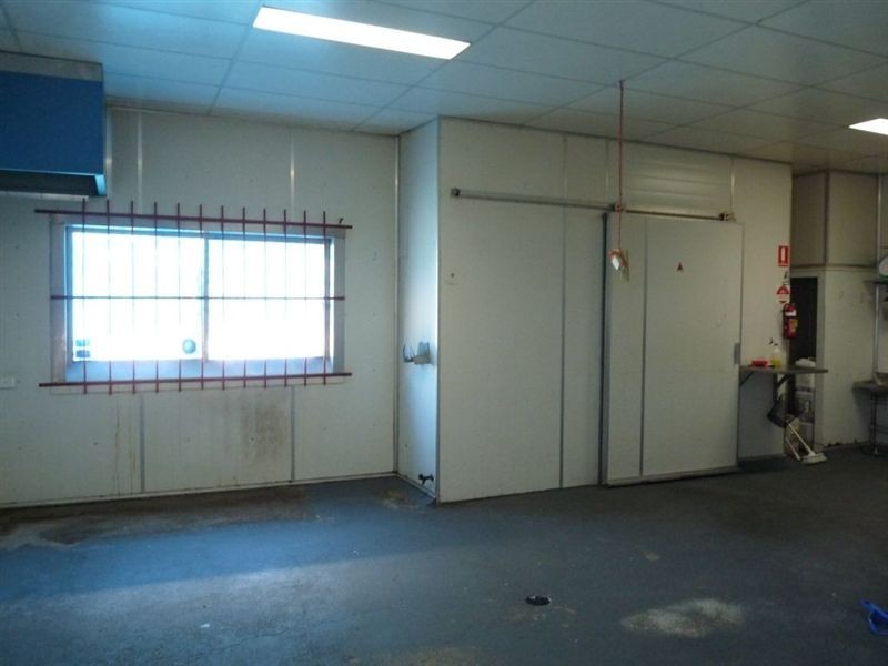 1 Silvyn Street, Redcliffe QLD 4020