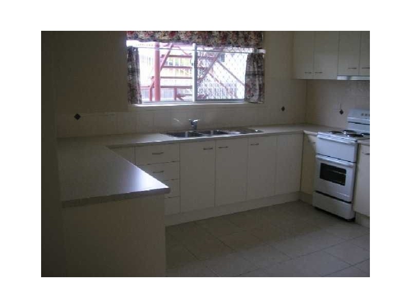 1/23 Lucinda st, Clontarf QLD 4019