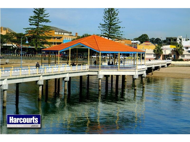 23 Prince Edward Parade, Redcliffe QLD 4020