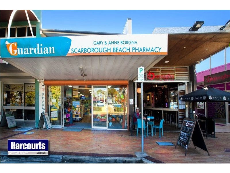 97 Landsborough Avenue, Scarborough QLD 4020