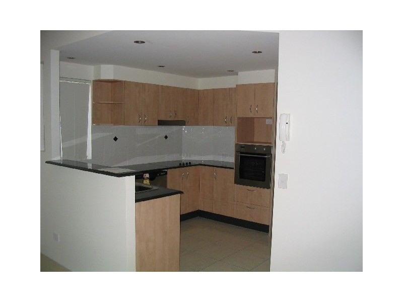 3/72 Sutton Street, Redcliffe QLD 4020