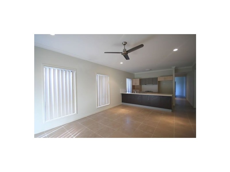 47a Benson Street, Scarborough QLD 4020