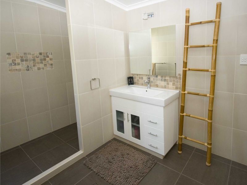 10 &/or 12 Dunns Terrace, Scarborough QLD 4020