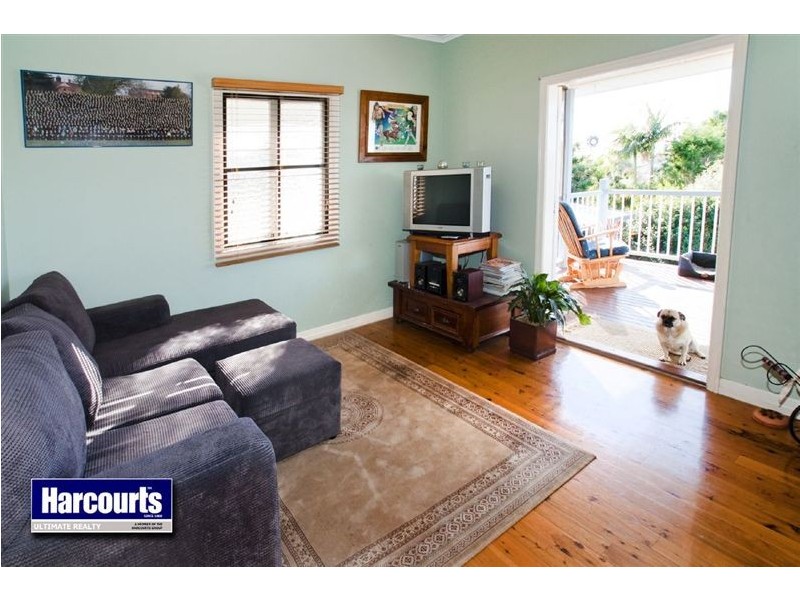 32 Tilley Street, Redcliffe QLD 4020