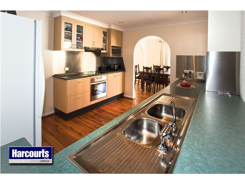14 La Salle Drive, Newport QLD 4020