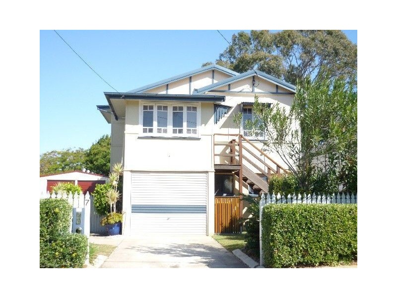7 Frank Street, Scarborough QLD 4020