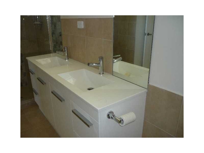 3 Buckley Road, Scarborough QLD 4020