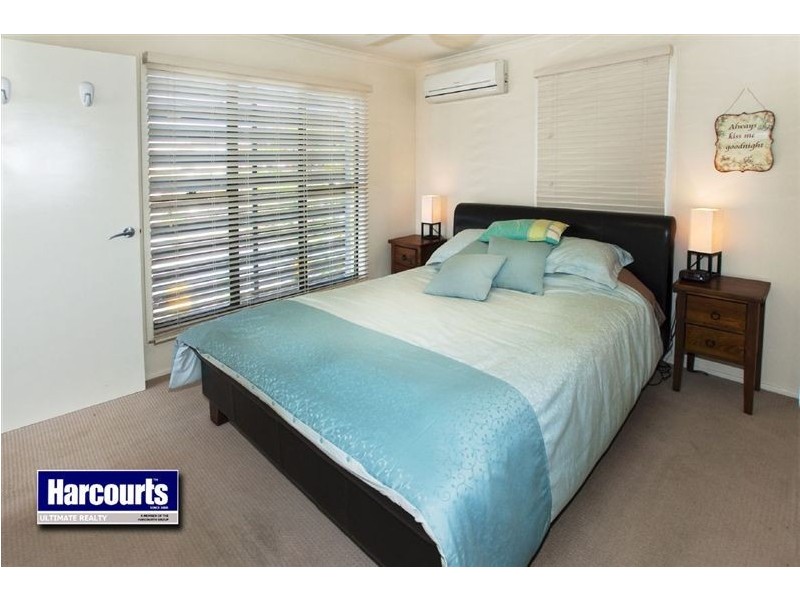 6 James Street, Scarborough QLD 4020