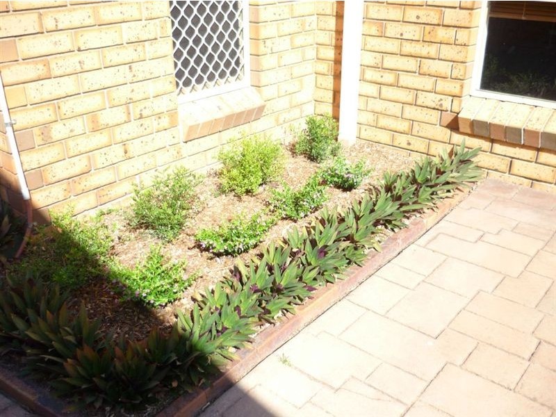 4/27 McAneny, Redcliffe QLD 4020