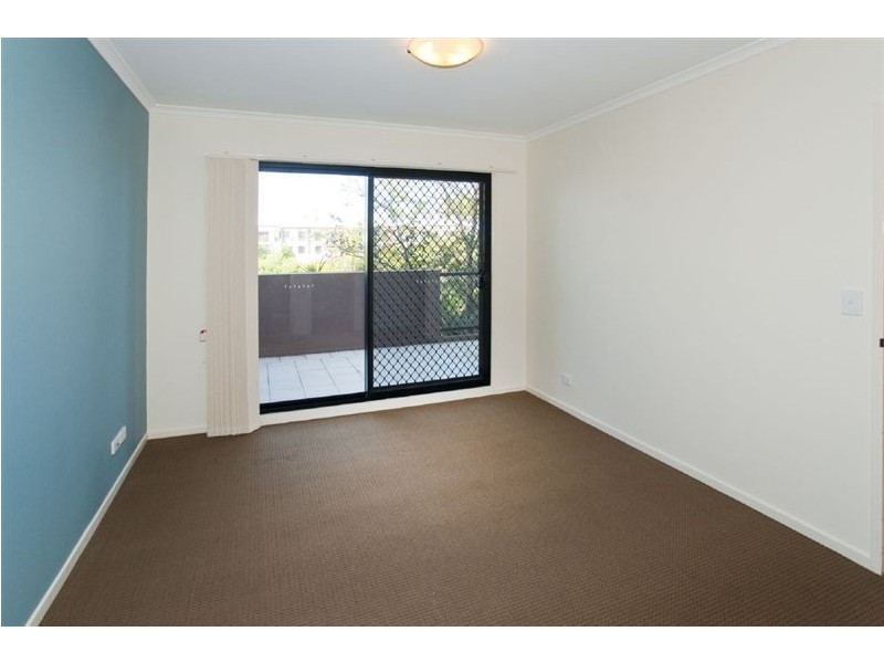 15/82 Mein Street, Scarborough QLD 4020