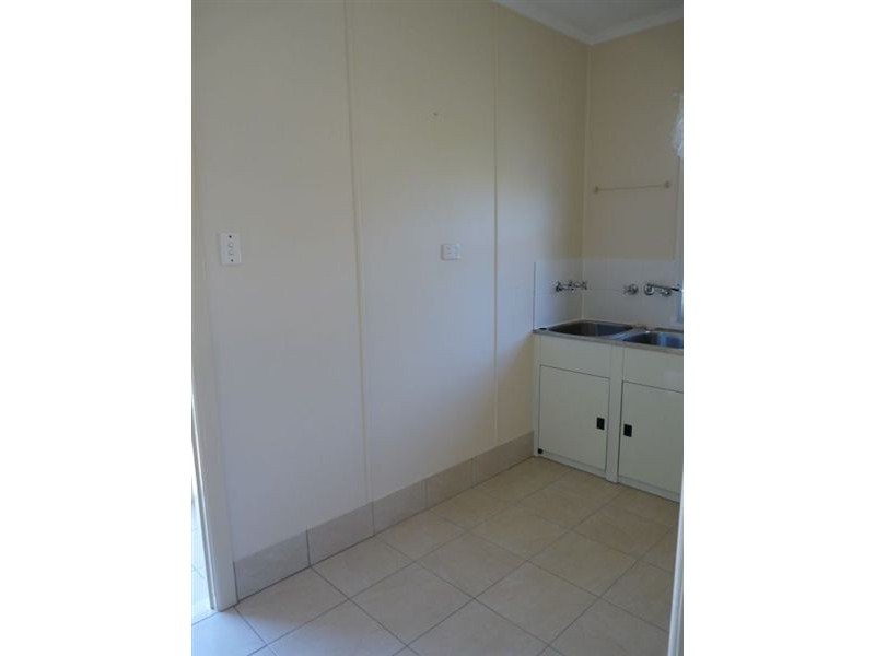 32 Blakeney Street, Woody Point QLD 4019