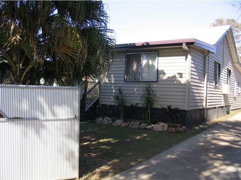 64 McLennan Street, Woody Point QLD 4019