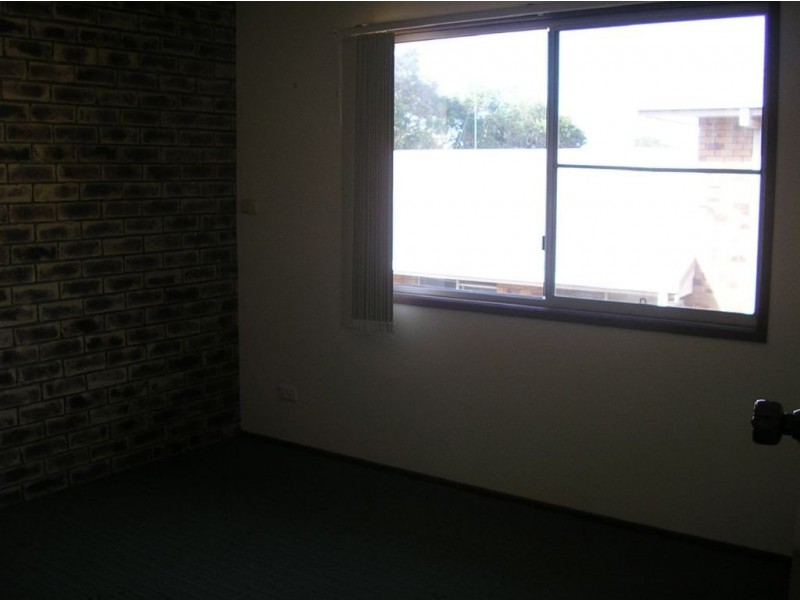 1/36 Grant Street, Redcliffe QLD 4020