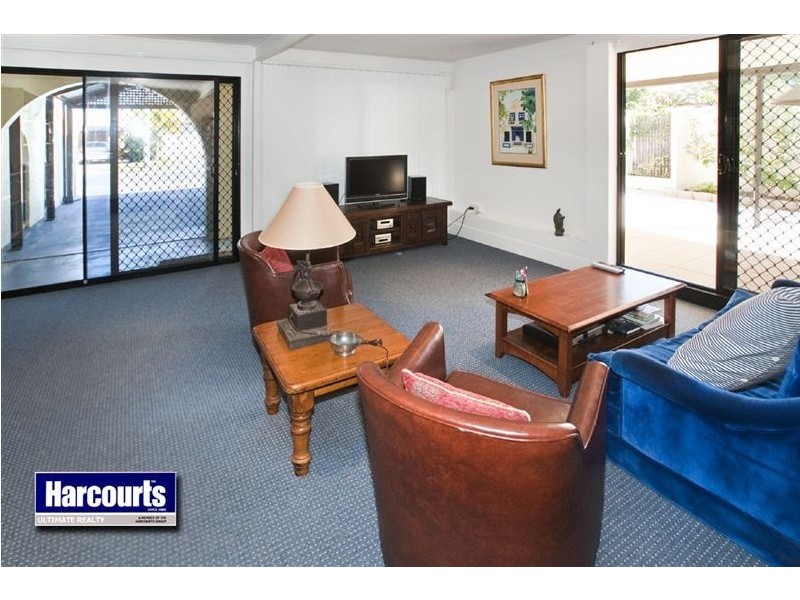 21 Shea Street, Scarborough QLD 4020