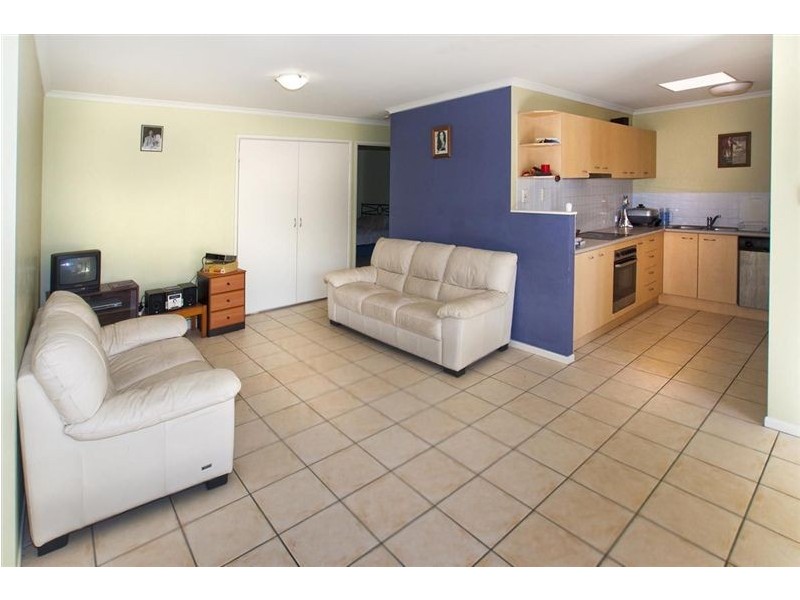4/68 Mein Street, Scarborough QLD 4020