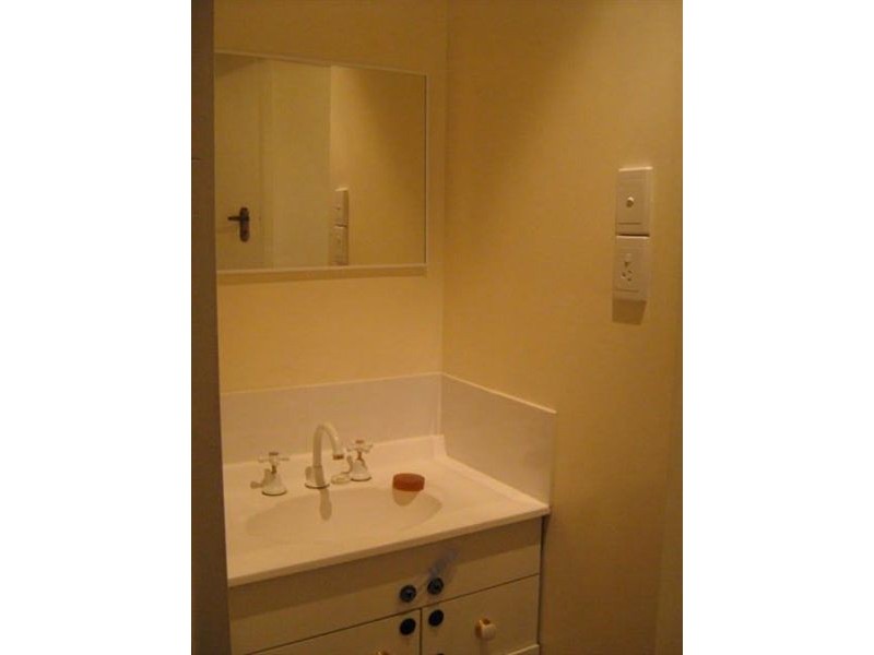 27 High street, Brighton QLD 4017