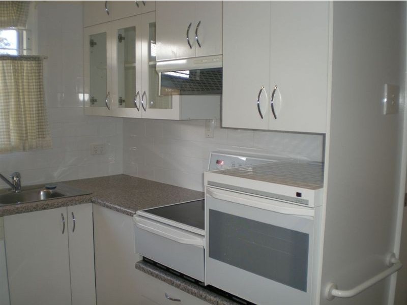 39 Greenup Street, Redcliffe QLD 4020