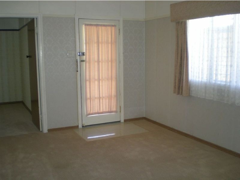 39 Greenup Street, Redcliffe QLD 4020