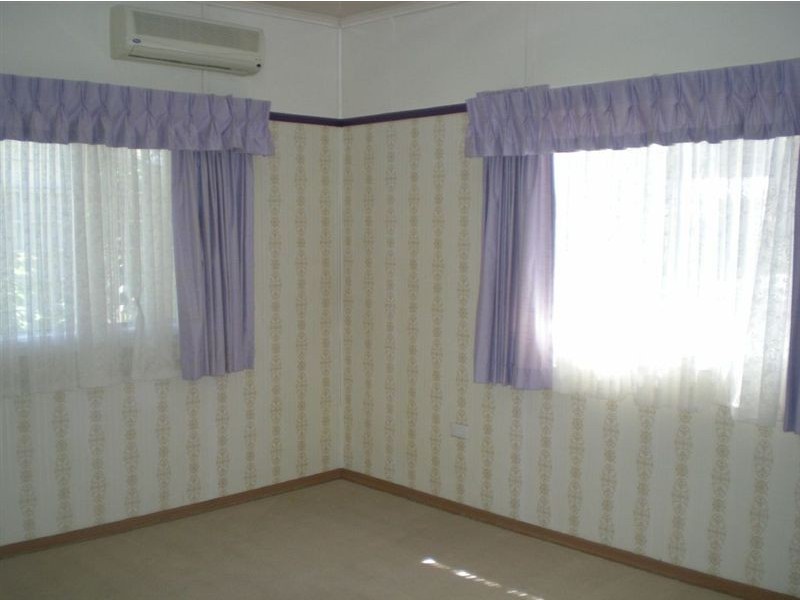 39 Greenup Street, Redcliffe QLD 4020